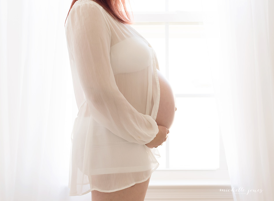 Cleveland Maternity Photographer